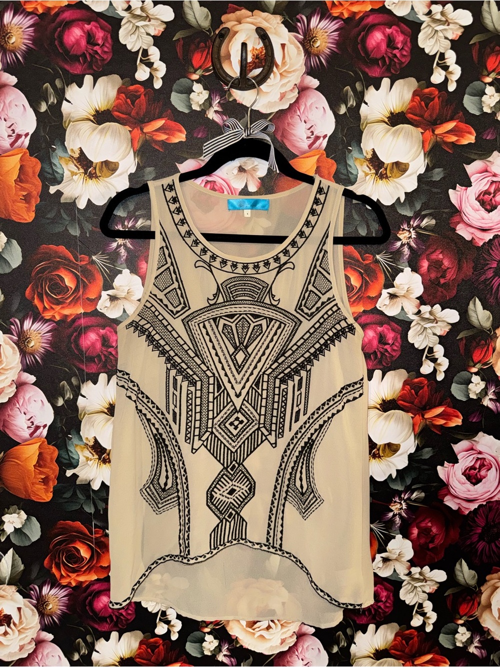 Francesca’s Embroidered Geometric Aztec Sleeveless Top - Beige/Black, Small